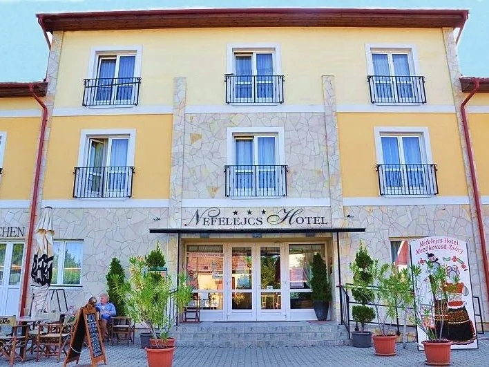 Nefelejcs Családias Hotel – Mezőkövesd – 1. kép